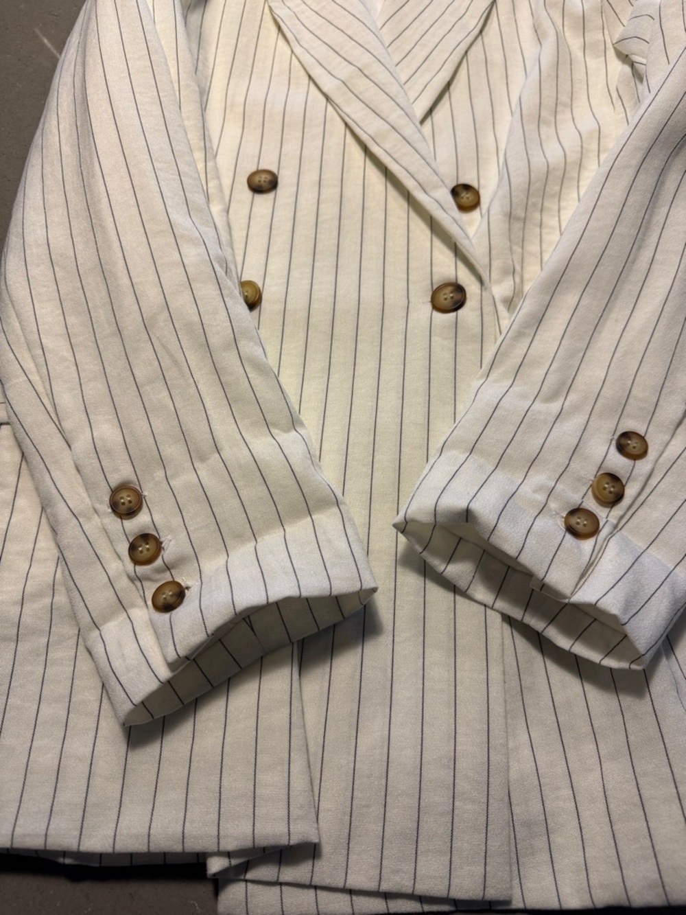 Express Cream Pinstripe Double-Breasted Blazer - Picture 6 of 8
